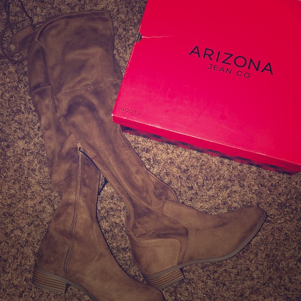 Memory foam over the knee boot 👢